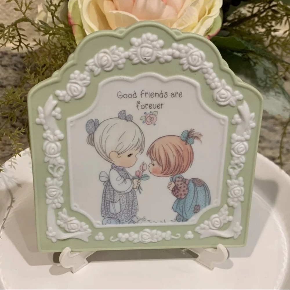Precious Moments Friendship Plaque